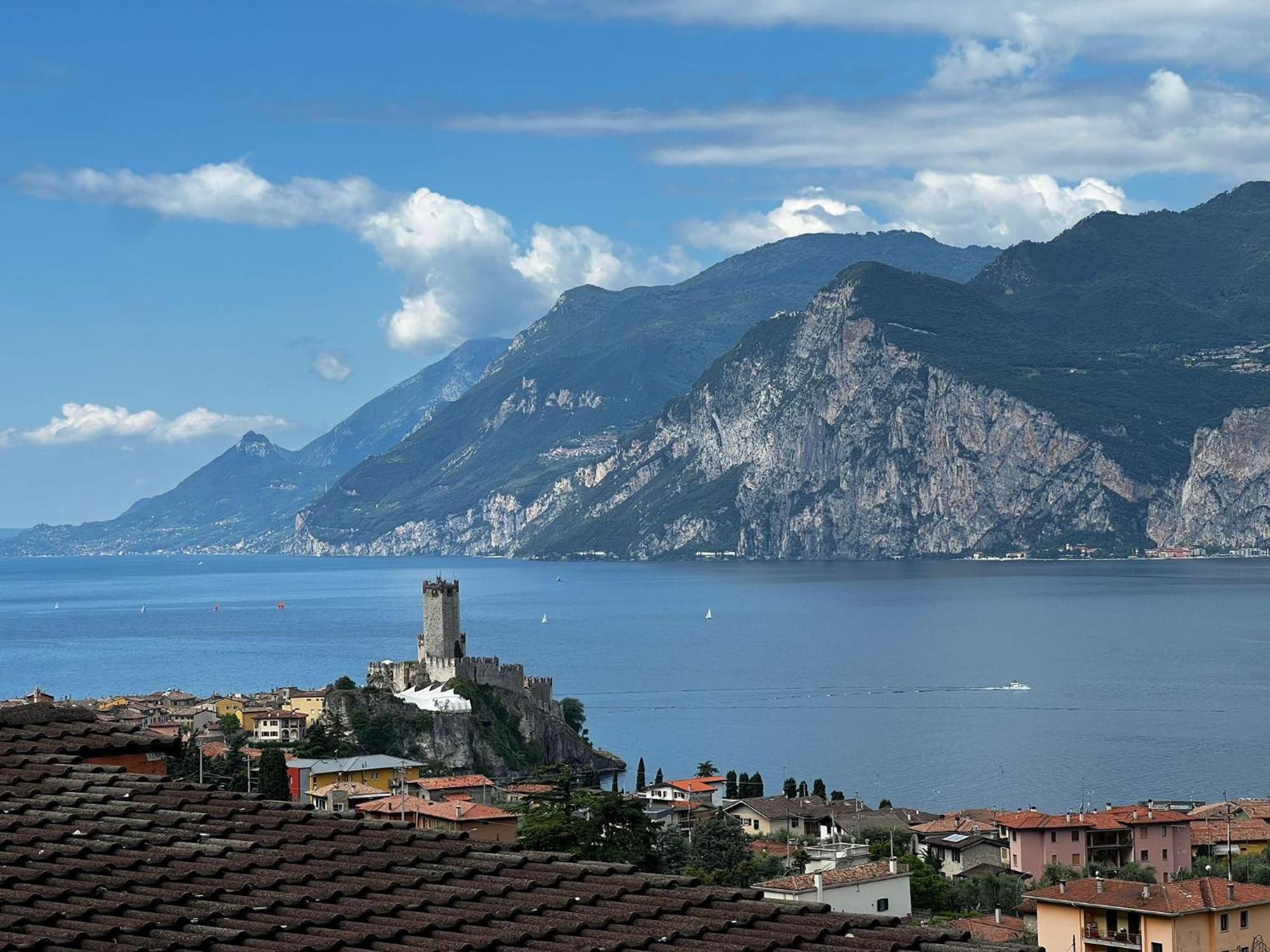 Residence Kormorano Мальчезине Экстерьер фото